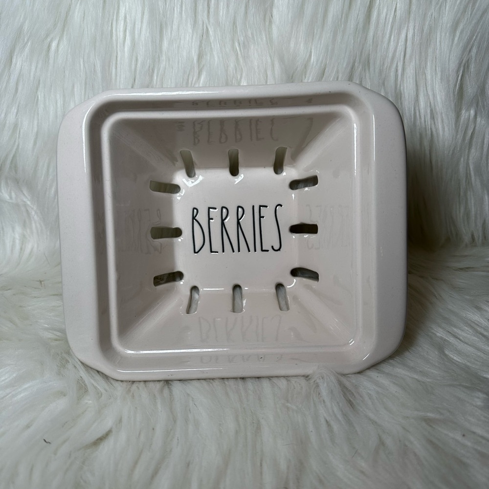 Rae Dunn Large Berries Basket